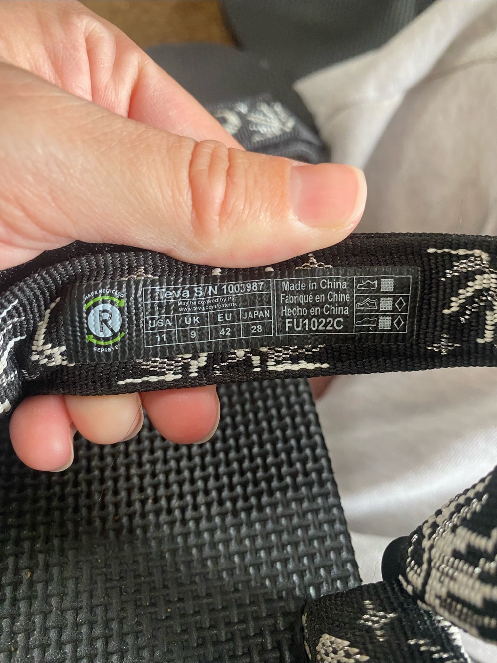 Teva Black Sandals with White Celestial Patterned Straps - Picture 8 of 8
